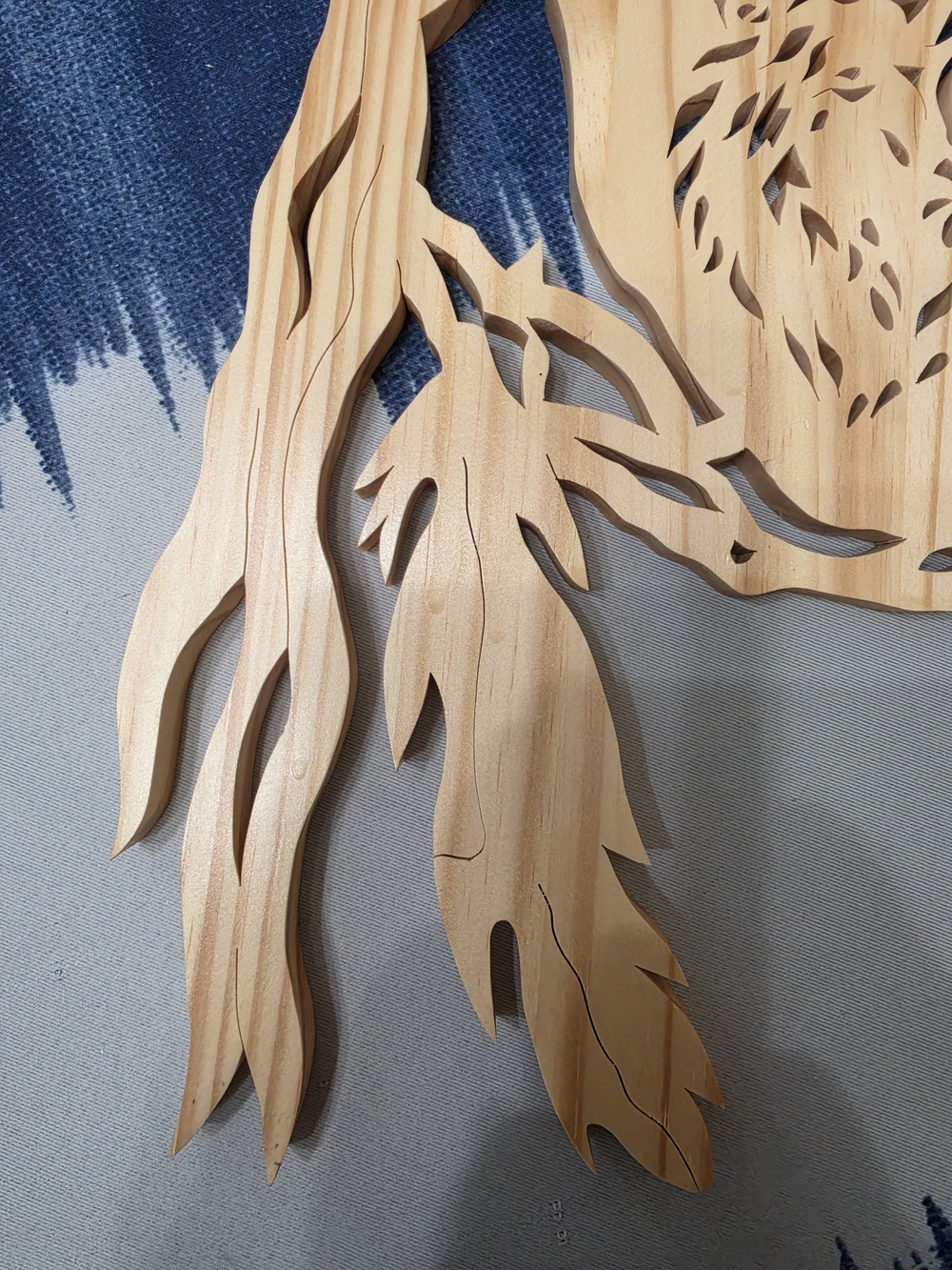 Scroll-saw Cut Wooden Bear Dreamcatcher W/ Feathers Wall Hanging Cutout Decor - Picture 7 of 9